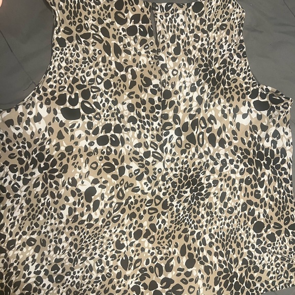 Calvin Klein Black, beige and White Fitted Sleeveless, stretch - Picture 4 of 6